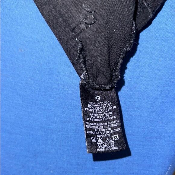 Fashion Nova Black Flare Women's Jeans - Picture 5 of 5